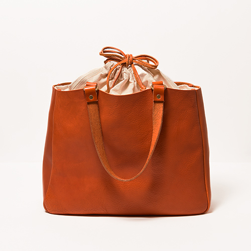 Bono - Tote Bag - Width Type