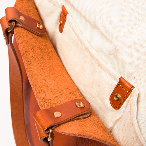 Bono - Tote Bag - Width Type