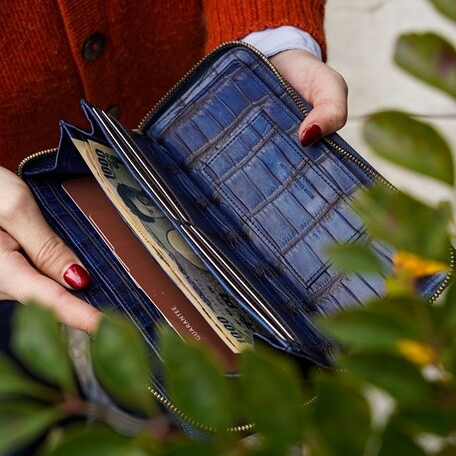 藍染め Crocodile - Round Long Wallet -