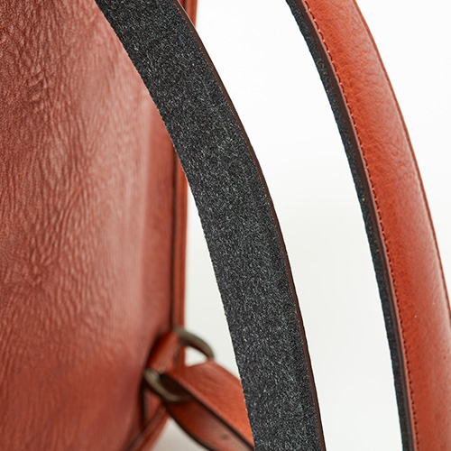 bono - flap rucksack - | SLOW – スロウ 公式ECサイト | 革製のバッグ ...
