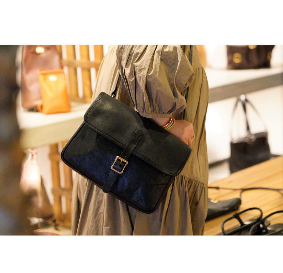 bono waist bag | SLOW – スロウ 公式ECサイト | 革製のバッグ、財布 
