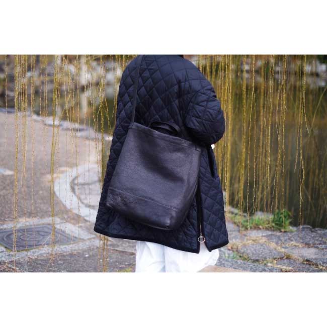 fino one shoulder bag | SLOW – スロウ 公式ECサイト | 革製のバッグ ...