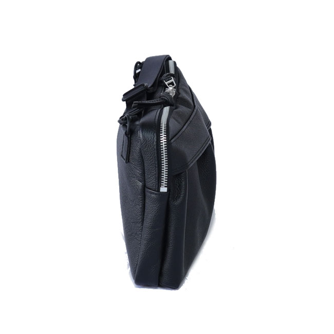 water proof -shoulder bag- | SLOW – スロウ 公式ECサイト | 革製の