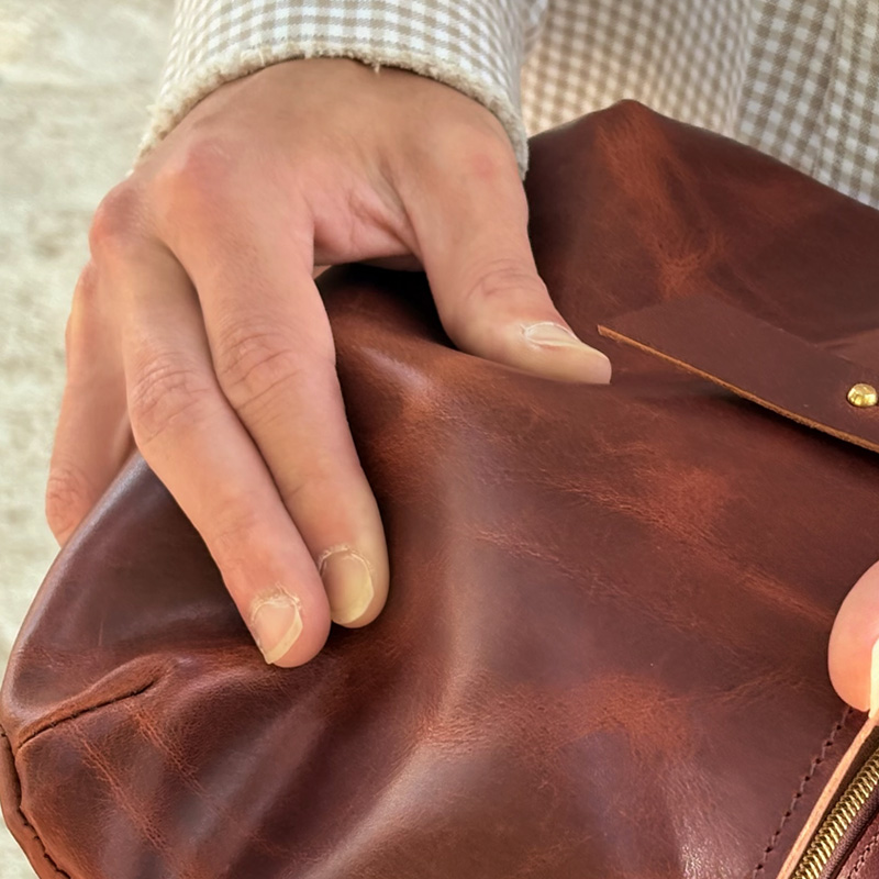 Herbie - Latch Shoulder Bag -