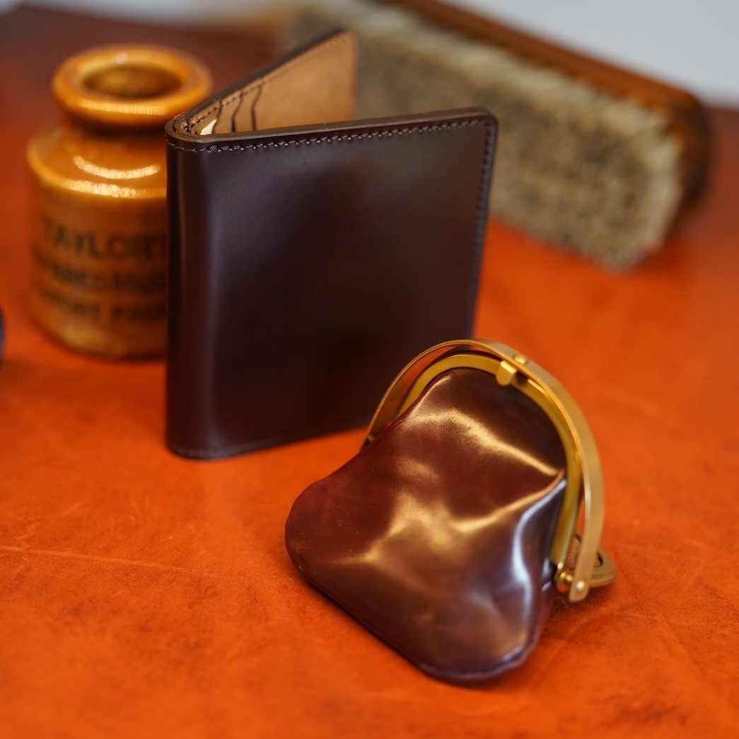 Cordovan coin case | SLOW – スロウ 公式ECサイト | 革製のバッグ 
