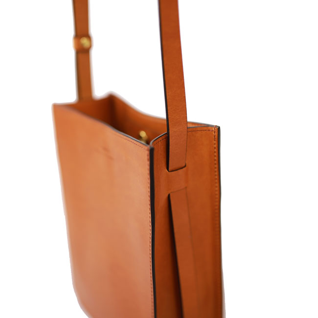 スロウSLOW  herbie -latch shoulder bag