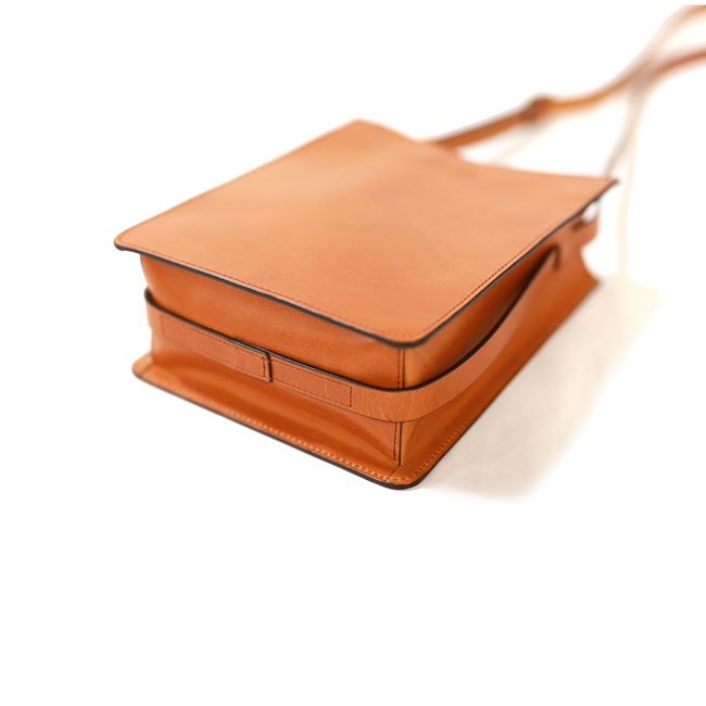 herbie shoulder bag S | SLOW – スロウ 公式ECサイト | 革製のバッグ 
