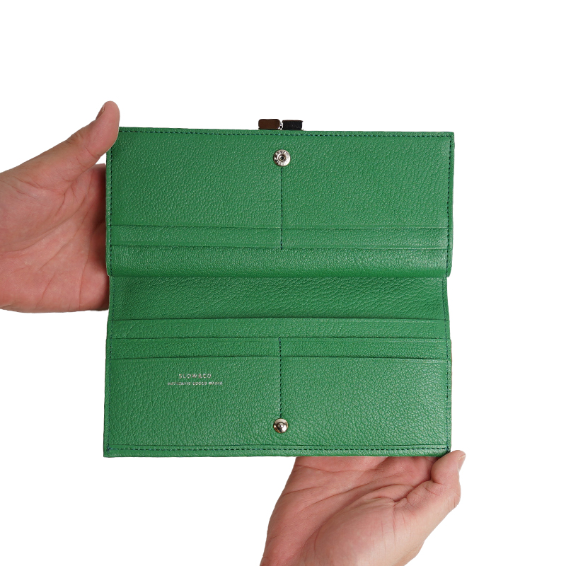 Goat-Clasp Long Wallet-