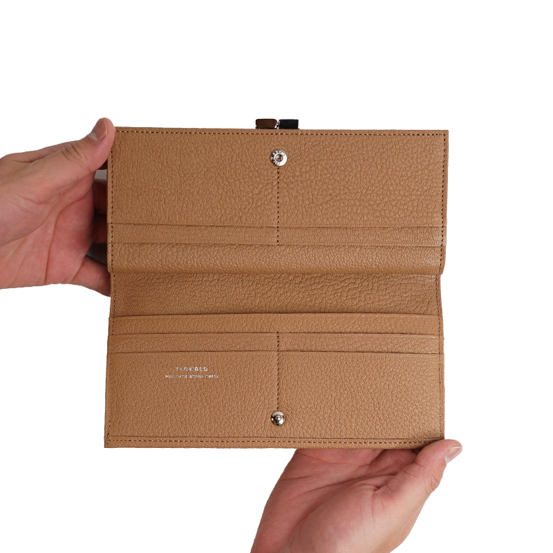 Goat-Clasp Long Wallet-