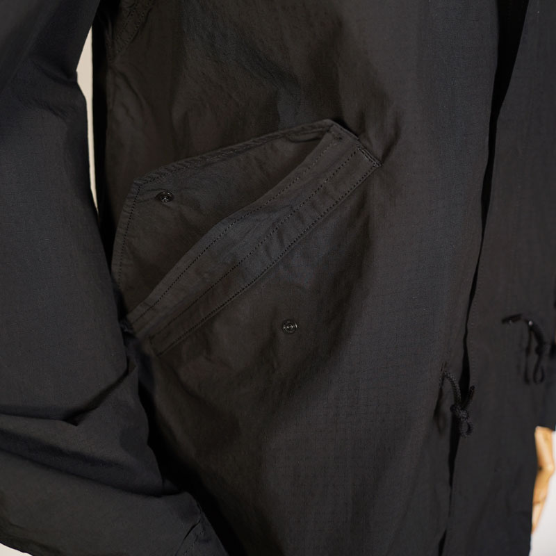 Fish Tail - Short Jacket -