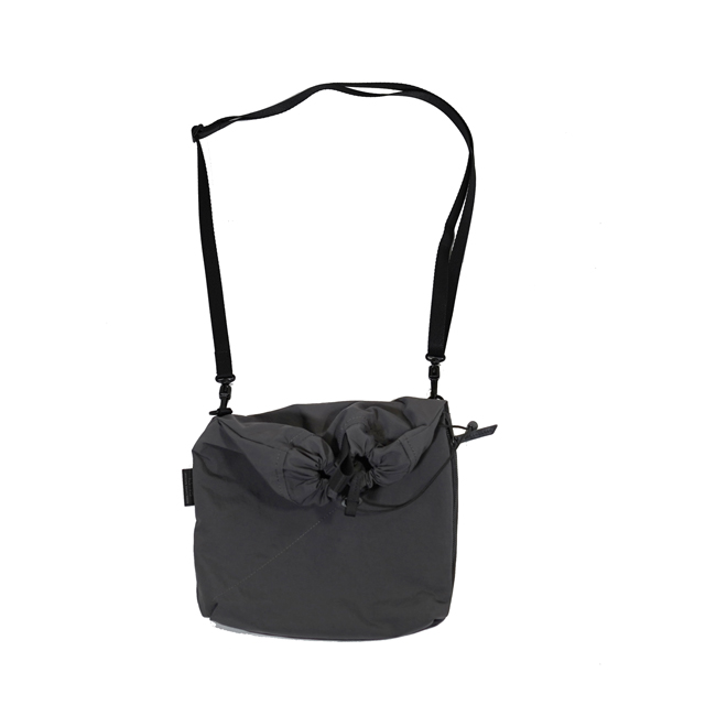 span nylon-draw string shoulder bag S- | SLOW – スロウ 公式EC